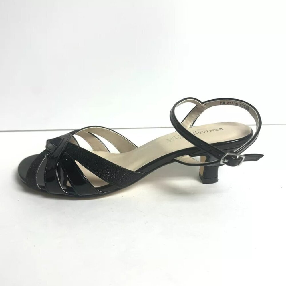 Touch Ups Women’s Jane, Black Slingback Sandals, Size 6Wide